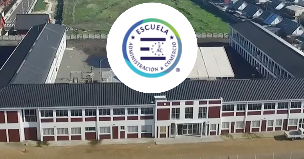 Escuela Administracion Y Comercio Humanista C Postula a nuestra